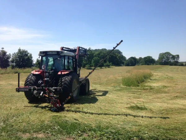 Double-blade mower Double-blade mower