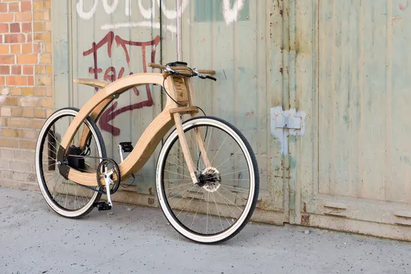 E-Bike aus Holz